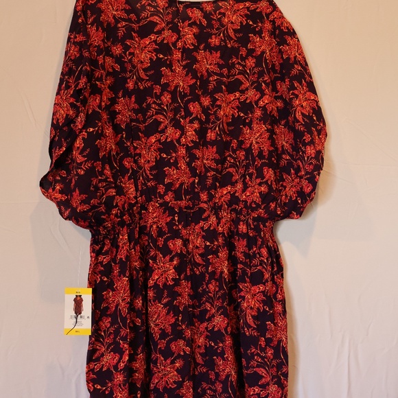 Cover up - Picture 3 of 4